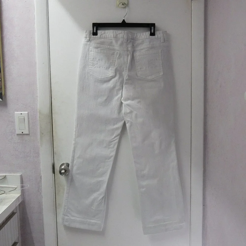 Liz Claiborne White Jeans Size 10 - Picture 6 of 16